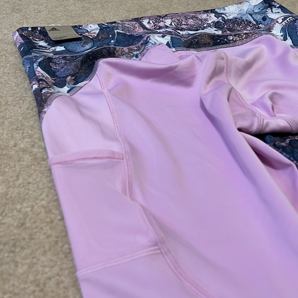 Leggings with Pockets! - Picture 5 of 5